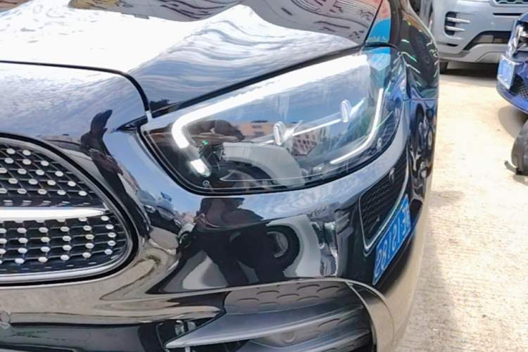 Used Mercedes-Benz E-Class 2022 Revised E 300 L Sporty and Stylish Edition Left Front Headlight