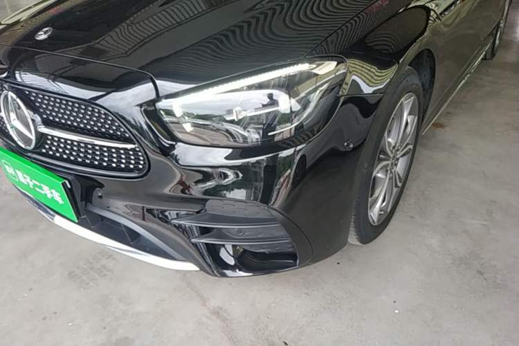 Used Mercedes-Benz E-Class 2022 E 300 L Sporty and Stylish Model Left Front Headlight