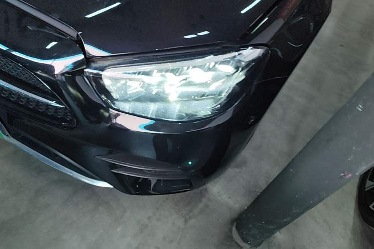 Used Mercedes-Benz E-Class 2022 Revised E 300 L Sporty and Stylish Edition Left Front Headlight
