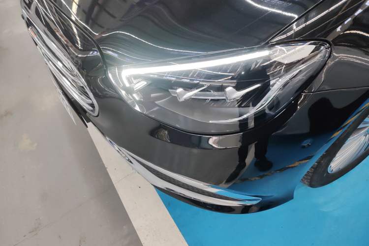 Used Mercedes-Benz E-Class 2022 Second Facelift E 300 L Luxury Edition Left Front Headlight