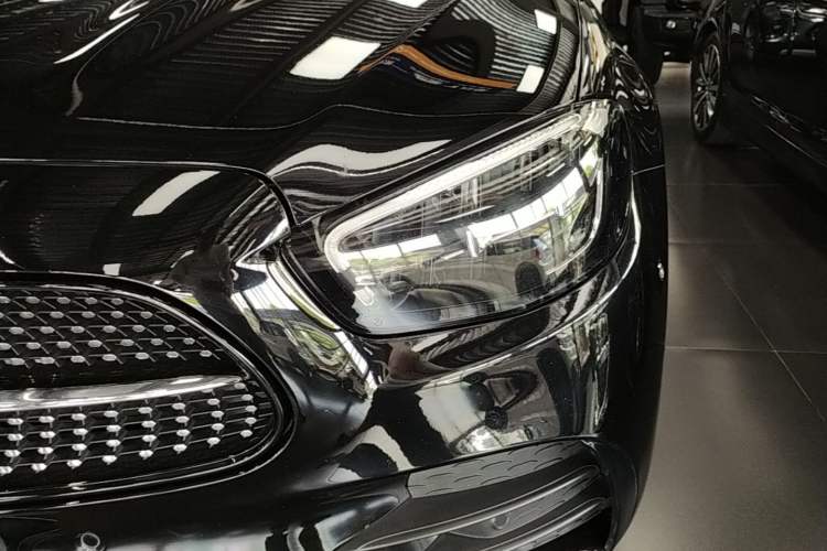 Used Mercedes-Benz E-Class 2022 Revised E 300 L Sport Luxury Edition Left Front Headlight