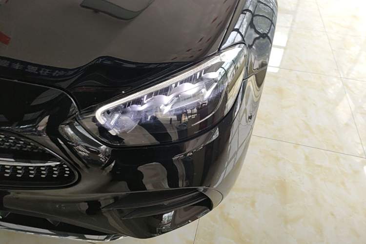 Used Mercedes-Benz E-Class 2022 Second Facelift E 300 L Sporty and Stylish Edition Left Front Headlight