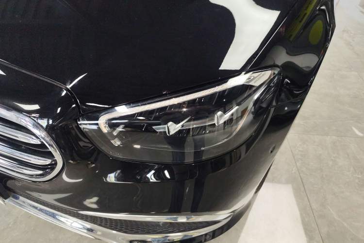 Used Mercedes-Benz E-Class 2022 Second Facelift E 300 L Luxury Edition Left Front Headlight