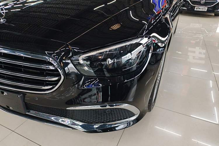 Used Mercedes-Benz E-Class 2022 Updated E 300 L Stylish Edition Left Front Headlight