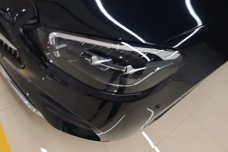 Used Mercedes-Benz E-Class 2022 Second Facelift E 300 L Sport Luxury Edition Left Front Headlight