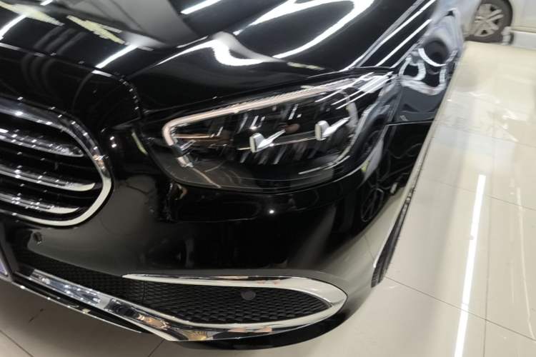 Used Mercedes-Benz E-Class 2022 Updated E 300 L Luxury Edition Left Front Headlight