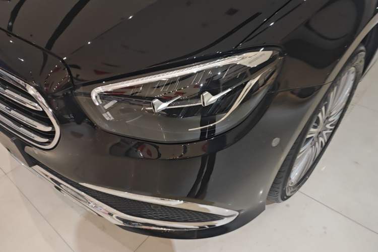 Used Mercedes-Benz E-Class 2022 Revised Version E 300 L Luxury Edition Left Front Headlight