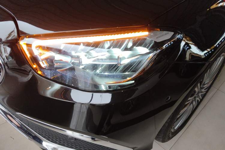 Used Mercedes-Benz E-Class 2022 E 300 L Stylish Model Left Front Headlight