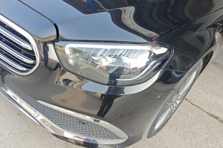 Used Mercedes-Benz E-Class 2022 Second Facelift E 300 L Fashion Edition Left Front Headlight