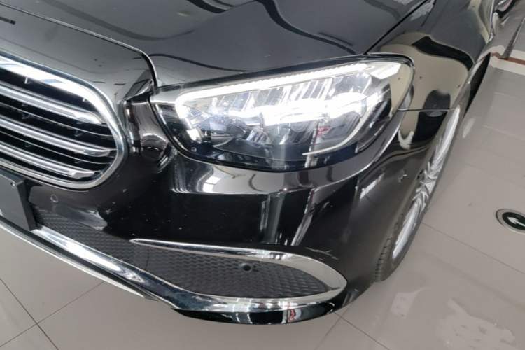 Used Mercedes-Benz E-Class 2022 Revised Version E 300 L Fashion Edition Left Front Headlight