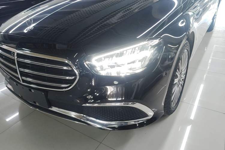 Used Mercedes-Benz E-Class 2022 Revised Version E 300 L Fashion Edition Left Front Headlight