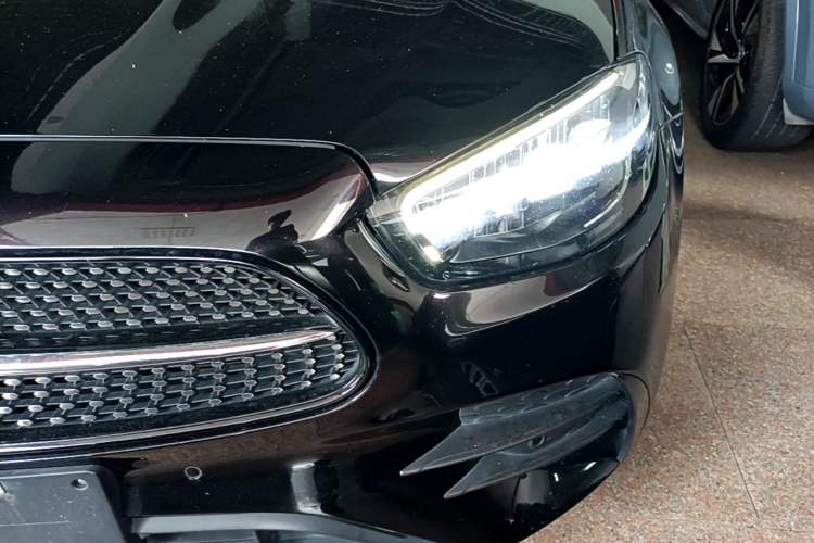 Used Mercedes-Benz E-Class 2022 Second Facelift E 300 L Sport Luxury Edition Left Front Headlight