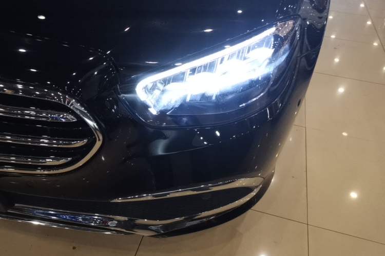 Used Mercedes-Benz E-Class 2022 Second Facelift E 300 L Luxury Edition Left Front Headlight