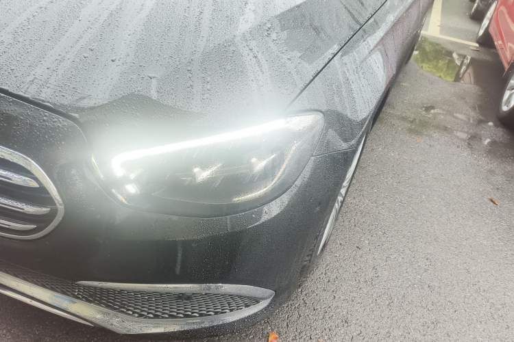 Used Mercedes-Benz E-Class 2022 Updated E 300 L Stylish Edition Left Front Headlight