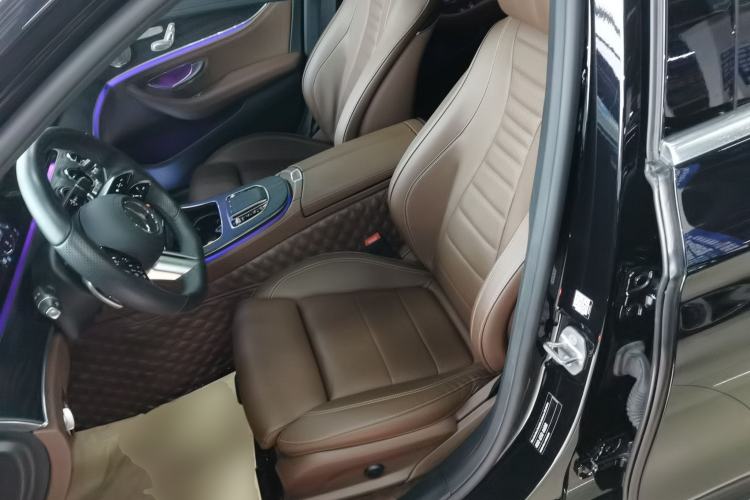 Used Mercedes-Benz E-Class 2022 Second Facelift E 300 L Sport Luxury Edition Left Front Seat