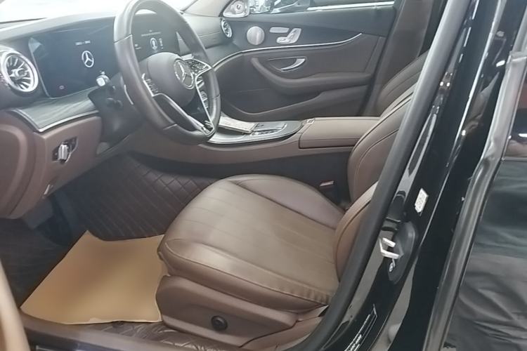 Used Mercedes-Benz E-Class 2022 Revised Version E 300 L Fashion Edition Left Front Seat