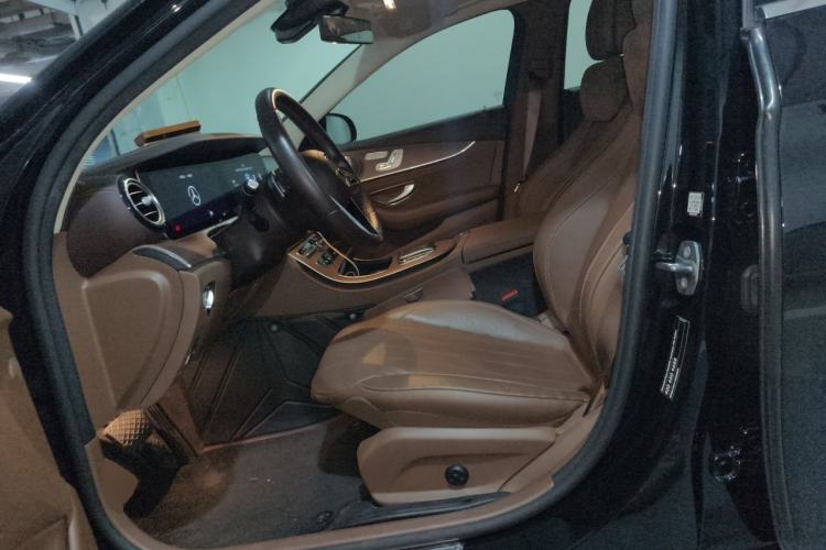 Used Mercedes-Benz E-Class 2022 E 300 L Luxury Model Left Front Seat