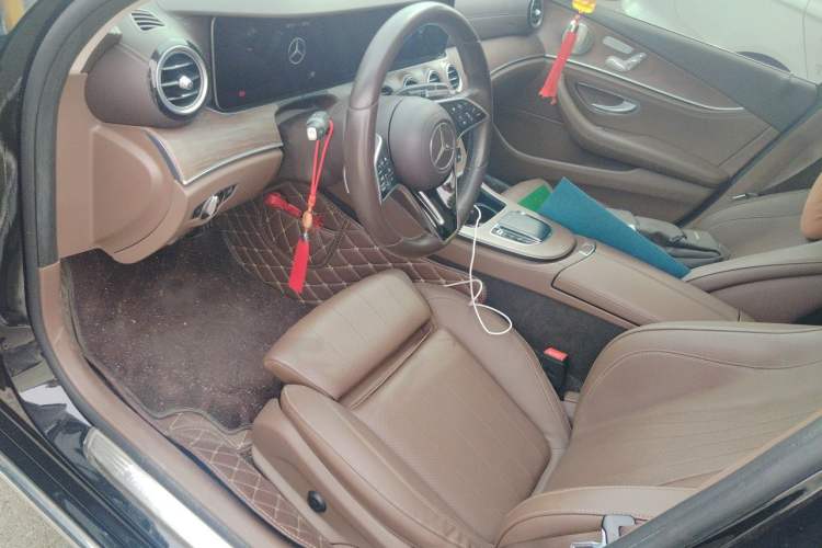 Used Mercedes-Benz E-Class 2022 Updated E 300 L Luxury Edition Left Front Seat