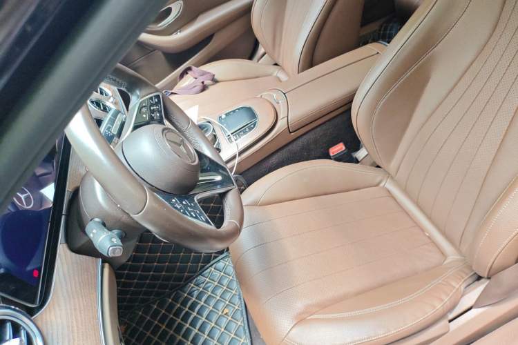 Used Mercedes-Benz E-Class 2022 E 300 L Luxury Model Left Front Seat