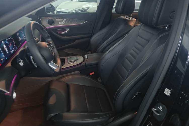 Used Mercedes-Benz E-Class 2022 Revised E 300 L Sporty and Stylish Edition Left Front Seat