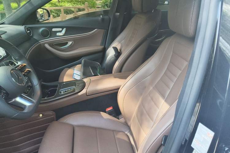 Used Mercedes-Benz E-Class 2022 Revised E 300 L Sporty and Stylish Edition Left Front Seat
