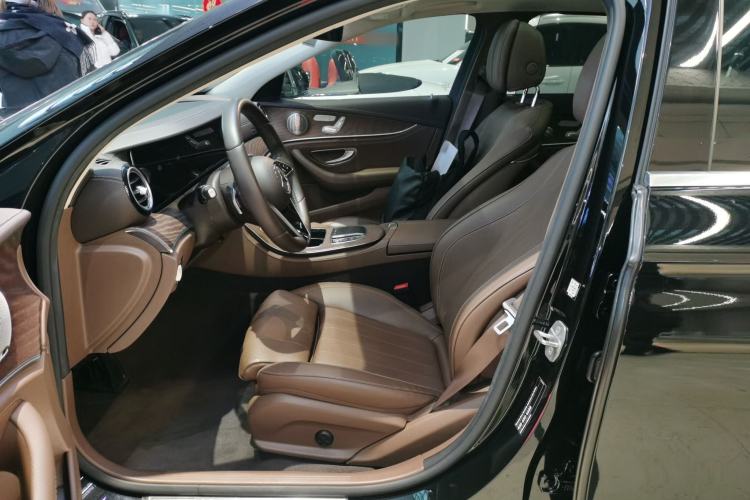 Used Mercedes-Benz E-Class 2022 Second Facelift E 300 L Luxury Edition Left Front Seat