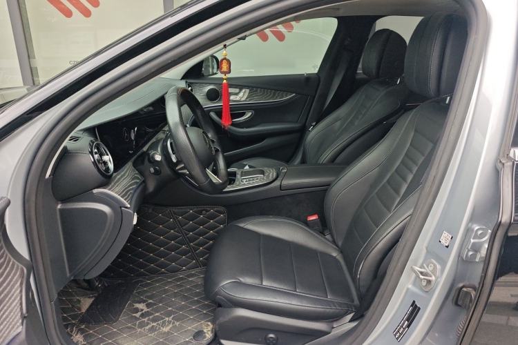 Used Mercedes-Benz E-Class 2022 Revised E 300 L Sporty and Stylish Edition Left Front Seat