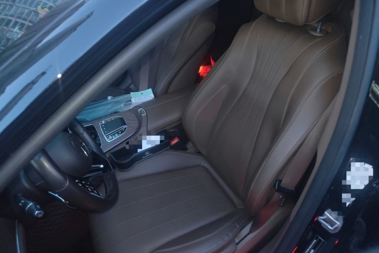 Used Mercedes-Benz E-Class 2022 Revised Version E 300 L Luxury Edition Left Front Seat