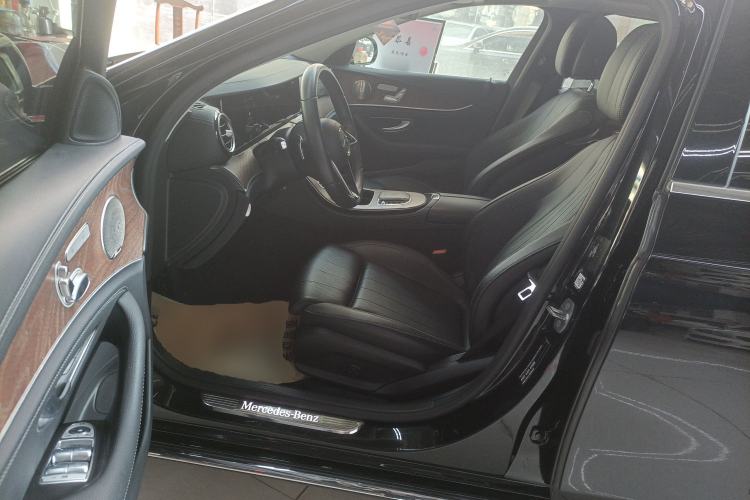Used Mercedes-Benz E-Class 2022 Updated E 300 L Luxury Edition Left Front Seat