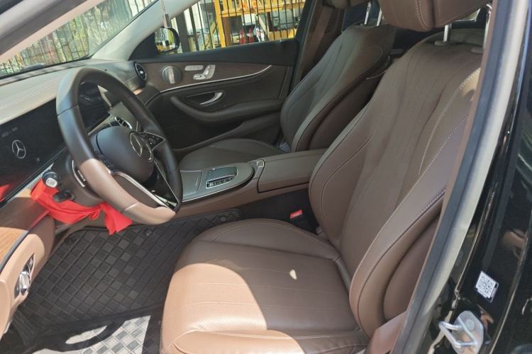 Used Mercedes-Benz E-Class 2022 Revised Version E 300 L Luxury Edition Left Front Seat