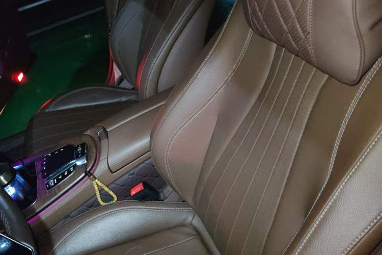 Used Mercedes-Benz E-Class 2022 E 300 L Luxury Model Left Front Seat
