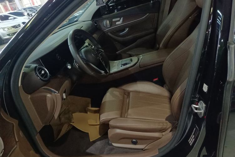 Used Mercedes-Benz E-Class 2022 Updated E 300 L Luxury Edition Left Front Seat