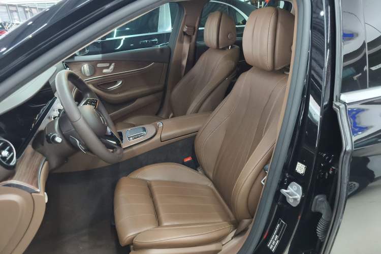 Used Mercedes-Benz E-Class 2022 Second Facelift E 300 L Luxury Edition Left Front Seat