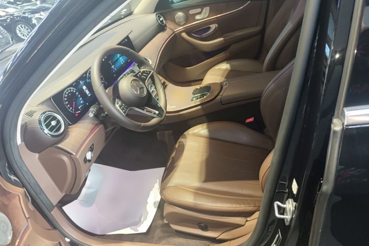 Used Mercedes-Benz E-Class 2022 Revised Version E 300 L Fashion Edition Left Front Seat