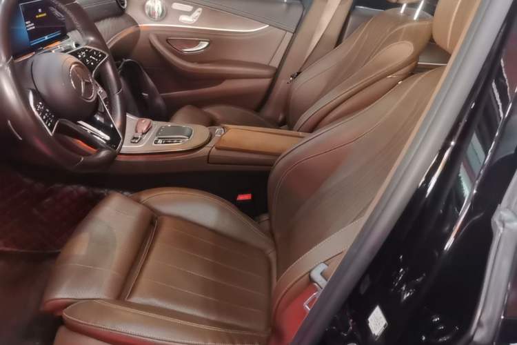 Used Mercedes-Benz E-Class 2022 Second Facelift E 300 L Fashion Edition Left Front Seat