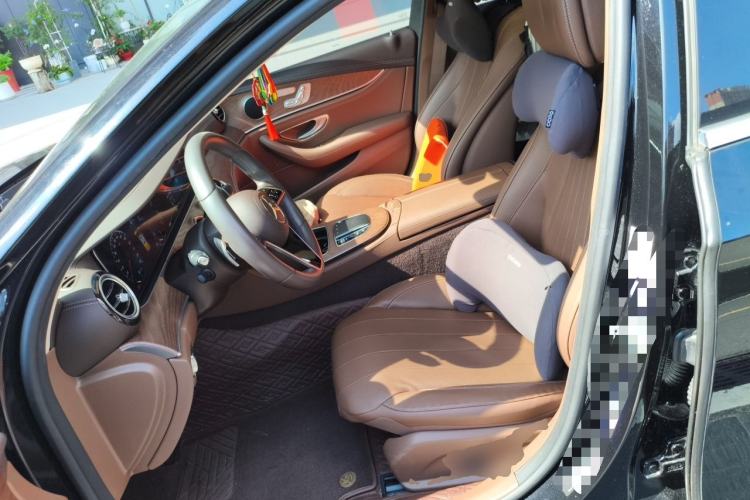 Used Mercedes-Benz E-Class 2022 Revised Version E 300 L Fashion Edition Left Front Seat
