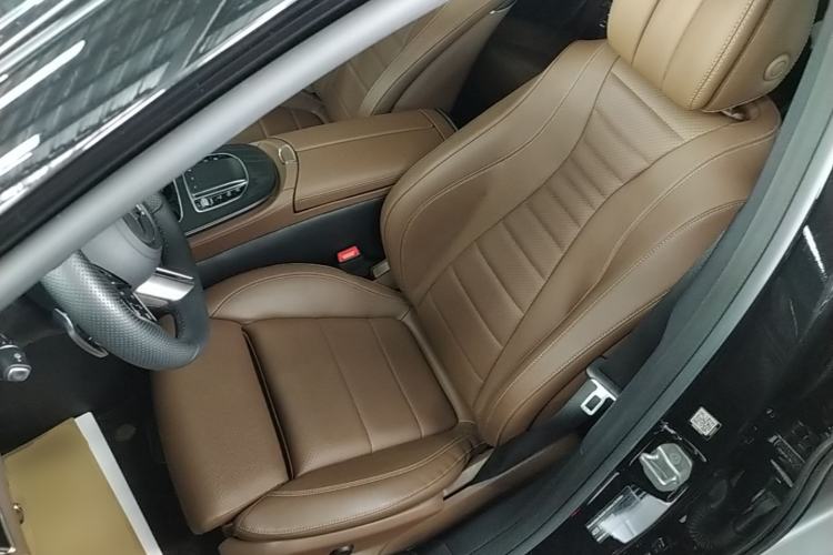 Used Mercedes-Benz E-Class 2022 Revised E 300 L Sport Luxury Edition Left Front Seat