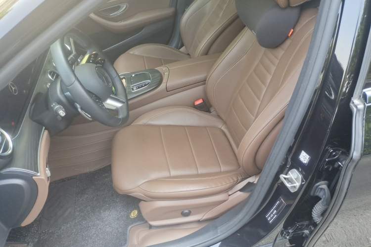 Used Mercedes-Benz E-Class 2022 E 300 L Sport Luxury Edition Left Front Seat