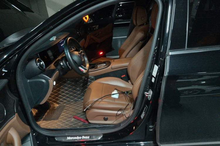 Used Mercedes-Benz E-Class 2022 E 300 L Sporty and Stylish Model Left Front Seat