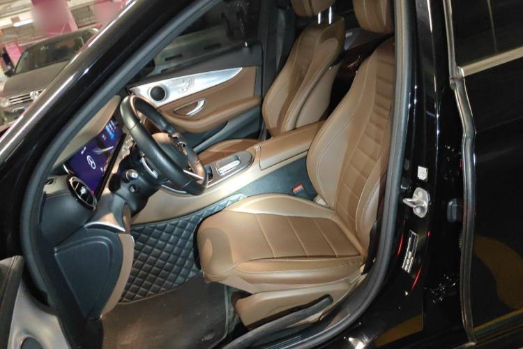 Used Mercedes-Benz E-Class 2022 Revised Version E 300 L Sporty and Stylish Edition Left Front Seat