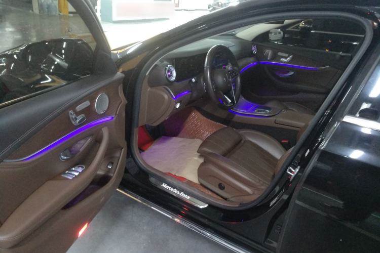 Used Mercedes-Benz E-Class 2022 Updated E 300 L Luxury Edition Left Front Seat