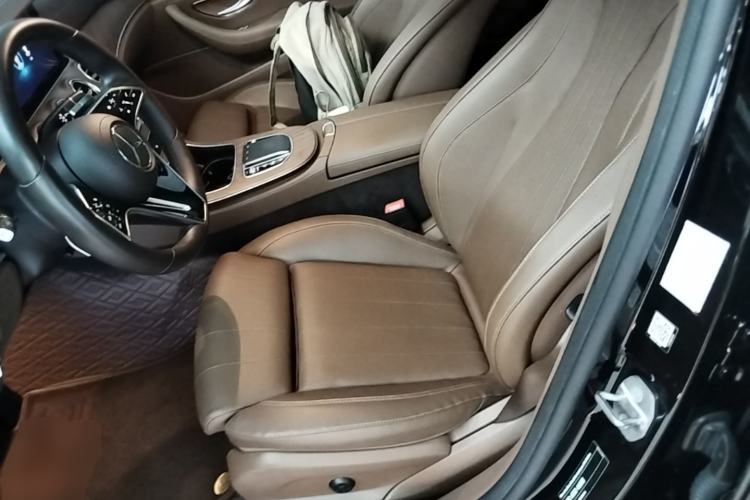 Used Mercedes-Benz E-Class 2022 Updated E 300 L Stylish Edition Left Front Seat
