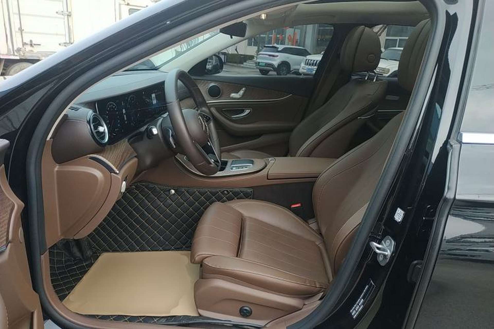 Used Mercedes-Benz E-Class 2022 E 260 L Left Front Seat