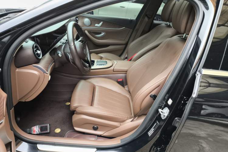 Used Mercedes-Benz E-Class 2022 Updated E 260 L Left Front Seat