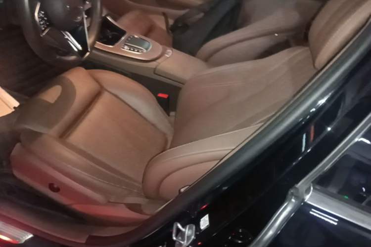 Used Mercedes-Benz E-Class 2022 Second Facelift E 300 L Luxury Edition Left Front Seat