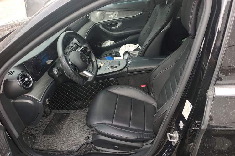 Used Mercedes-Benz E-Class 2022 Revised Version E 300 L Sport Luxury Edition Left Front Seat