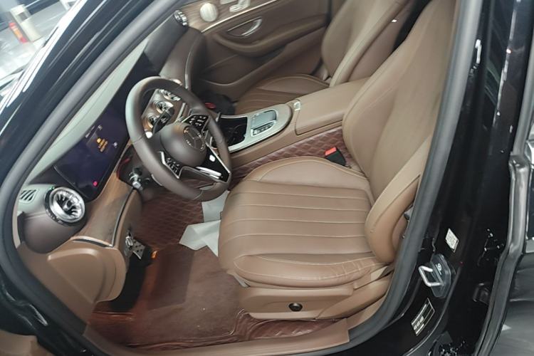 Used Mercedes-Benz E-Class 2022 E 300 L Premium Edition Left Front Seat