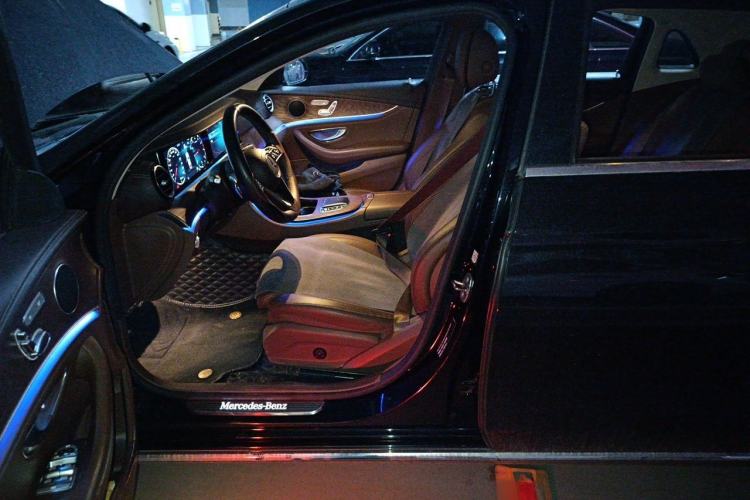 Used Mercedes-Benz E-Class 2022 Updated E 300 L Stylish Edition Left Front Seat