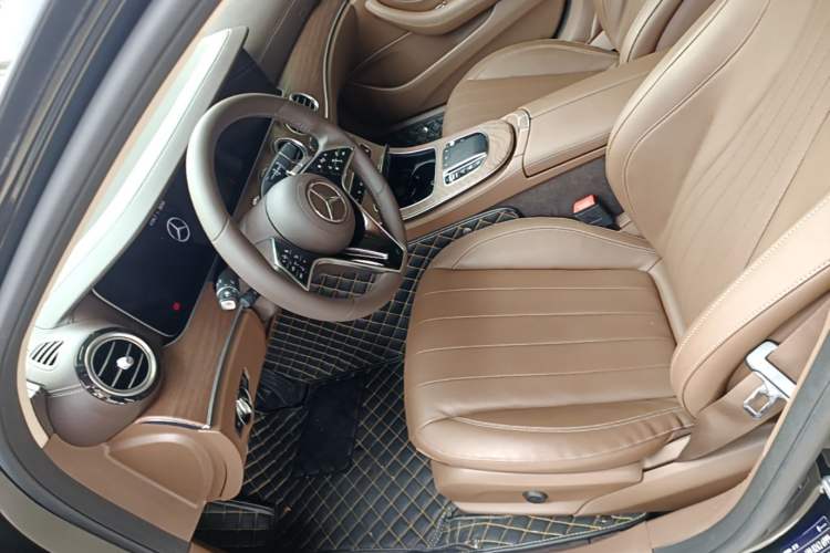Used Mercedes-Benz E-Class 2022 E 300 L Stylish Model Left Front Seat