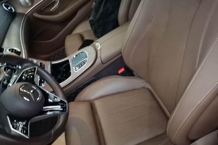 Used Mercedes-Benz E-Class 2022 Second Facelift E 300 L Luxury Edition Left Front Seat